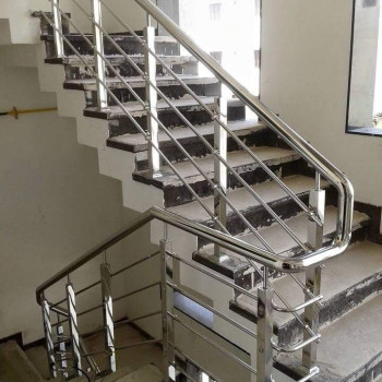 Baluster & Railings SS Railing